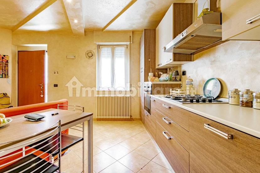 Terratetto unifamiliare 54 m², buono stato, Centro, Casalpusterlengo — foto 3 di 11
