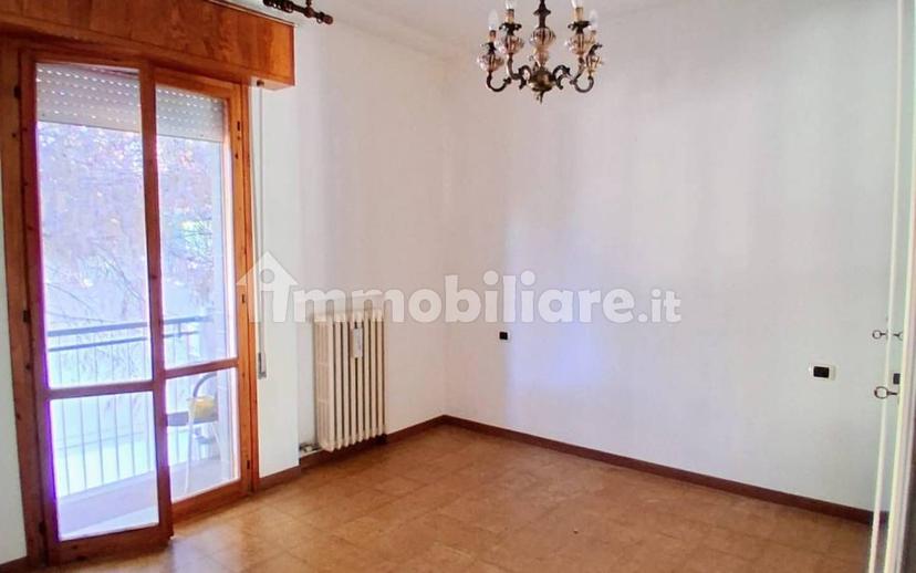 Trilocale buono stato, terzo piano, Bellaria-Igea Marina — foto 4 di 10
