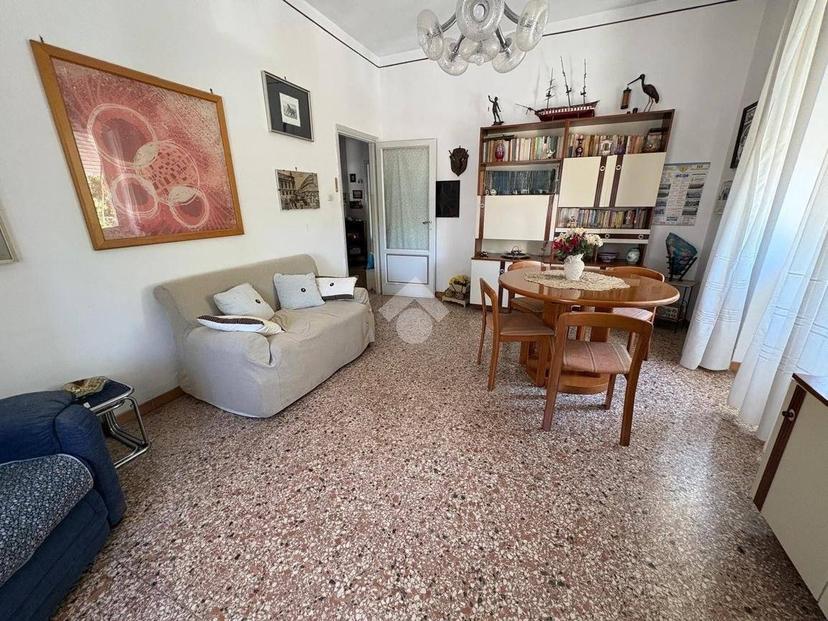 Trilocale via Antonio Rosmini 35, Centro Storico, Latina — foto 31 di 33