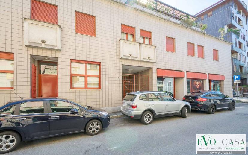 Bilocale via Alessandro Volta 3, Centro, Gallarate — foto 11 di 20