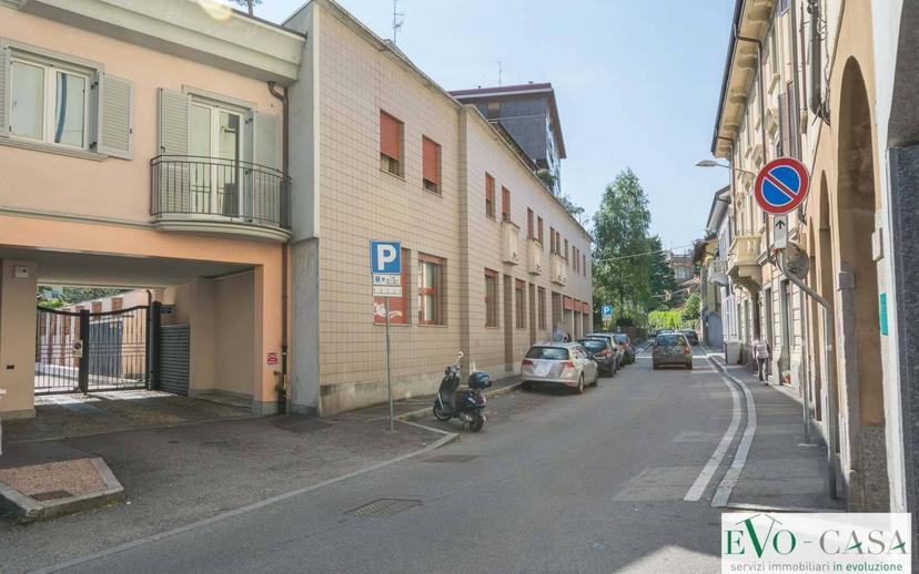 Bilocale via Alessandro Volta 3, Centro, Gallarate — foto 10 di 20