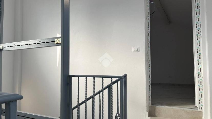 Bilocale via Don Poggi 40, Centro, Borghetto Lodigiano — foto 2 di 19