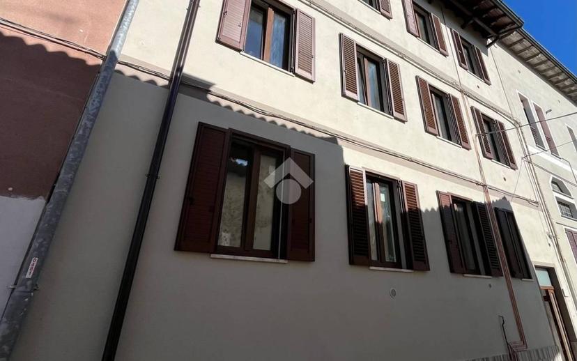 Bilocale via Don Poggi 40, Centro, Borghetto Lodigiano — foto 13 di 19