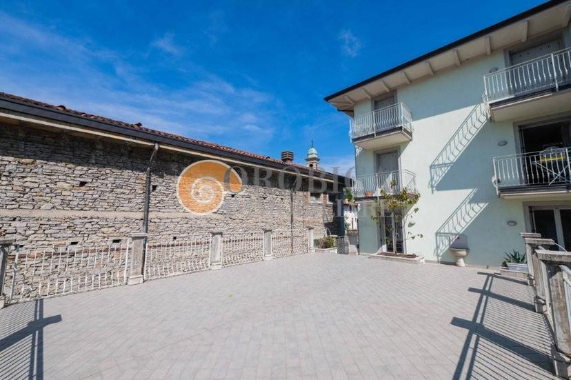 Trilocale via Martiri della Libertà 89, Centro, Sorisole — foto 39 di 42