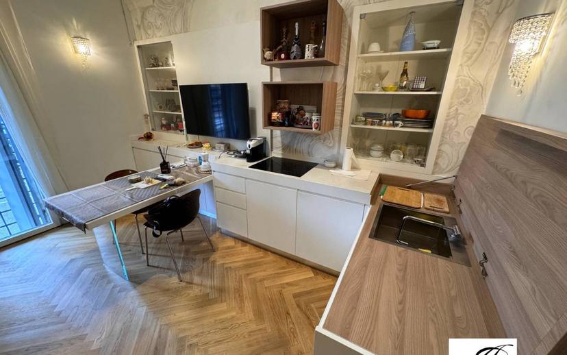 Bilocale Contra' Porta Nova 17, Centro Storico, Vicenza — foto 4 di 17