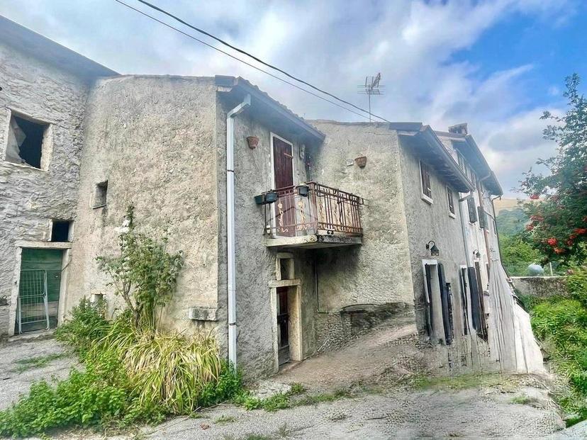 Rustico Località Cambrigar 8, Ferrara di Monte Baldo — foto 42 di 49