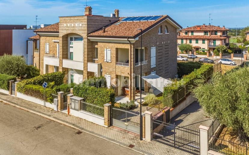 Trilocale via Rosario Livatino 5, Casalgrande — foto 14 di 18