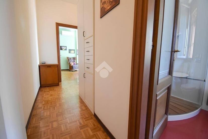 Trilocale via G. Mazzini 6, Centro, Appiano Gentile — foto 28 di 28