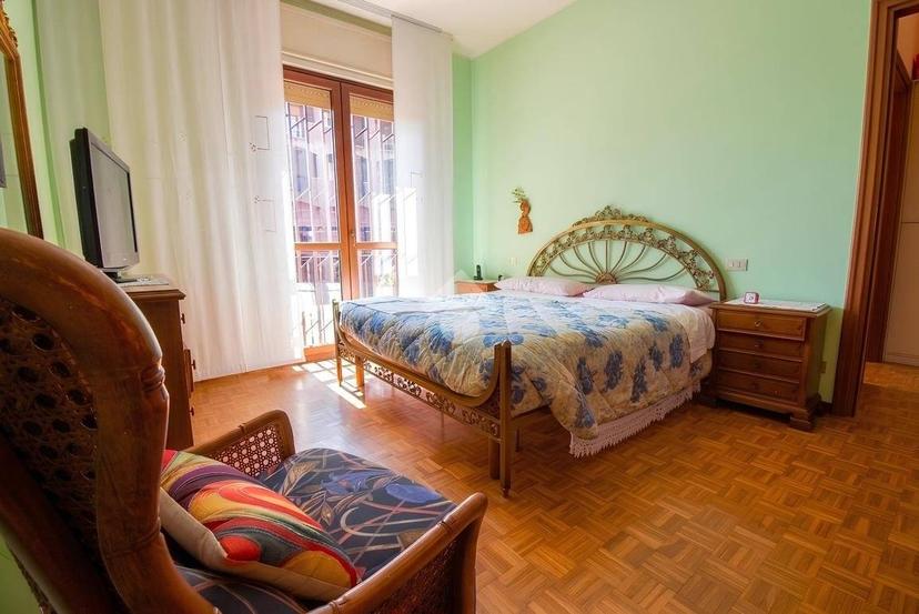 Trilocale via G. Mazzini 6, Centro, Appiano Gentile — foto 4 di 28