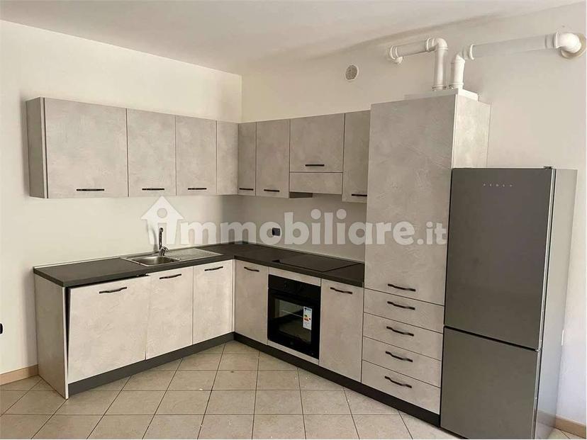 Trilocale via traversa capitello, 16c, Piazza, Concamarise — foto 2 di 6