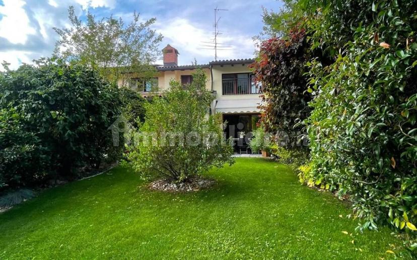 Terratetto unifamiliare via Caio Plinio, Centro, Lurate Caccivio — foto 10 di 19