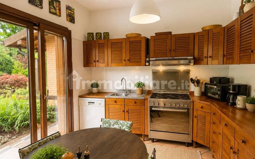 Terratetto unifamiliare via Caio Plinio, Centro, Lurate Caccivio — foto 3 di 19