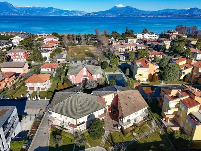 Monolocale via Lamarmora 24, Centro, Sirmione — foto 20 di 39