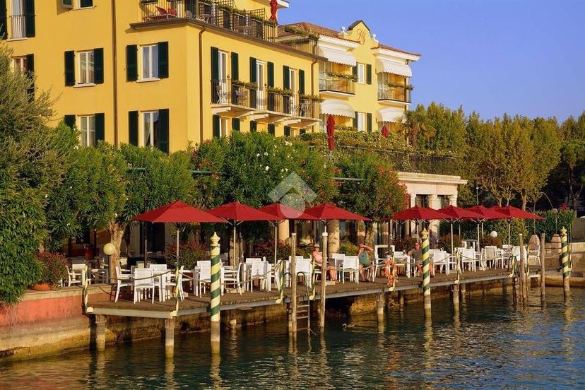 Monolocale via Lamarmora 24, Centro, Sirmione — foto 5 di 39