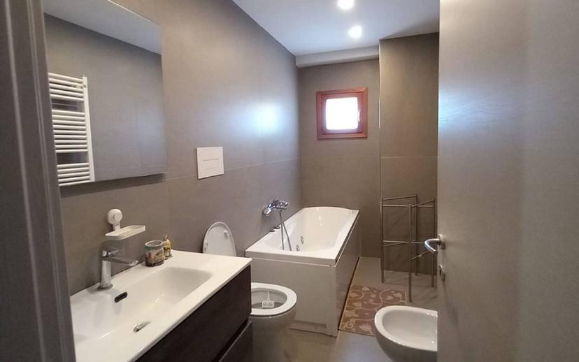 Villa a schiera via Toppola, Serino — foto 8 di 38