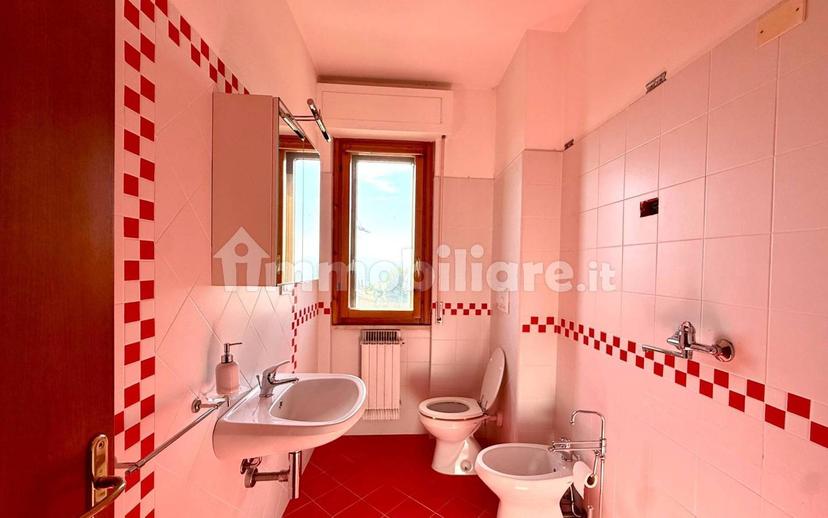 Appartamento piazza Giovanni Pascoli, Centro, San Quirico d'Orcia — foto 9 di 17