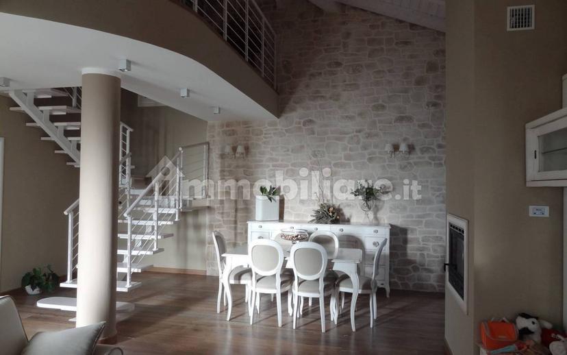 Villa unifamiliare viale Enrico Mattei, Centro, Guastalla — foto 35 di 41