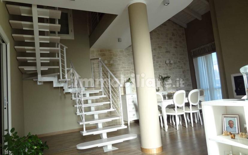 Villa unifamiliare viale Enrico Mattei, Centro, Guastalla — foto 21 di 41