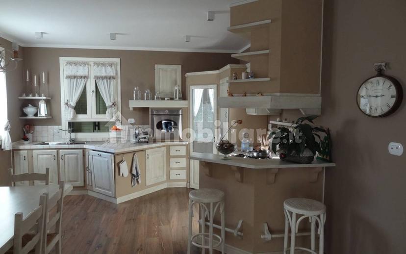 Villa unifamiliare viale Enrico Mattei, Centro, Guastalla — foto 18 di 41