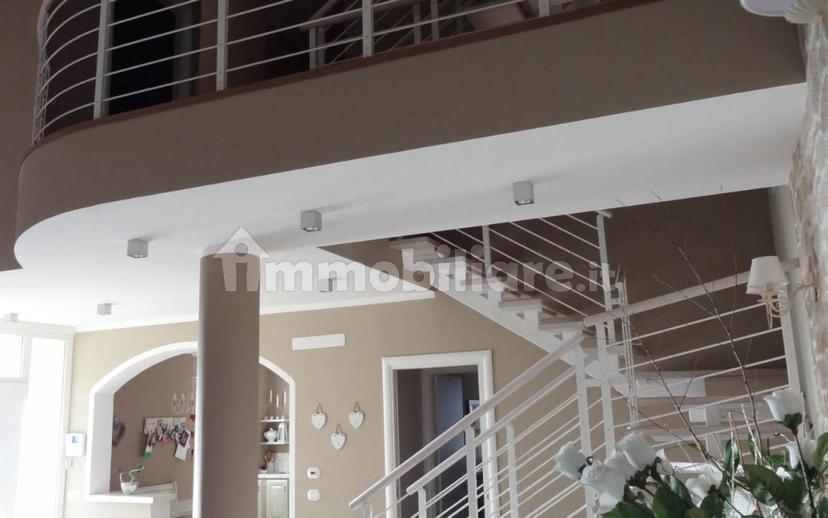 Villa unifamiliare viale Enrico Mattei, Centro, Guastalla — foto 40 di 41