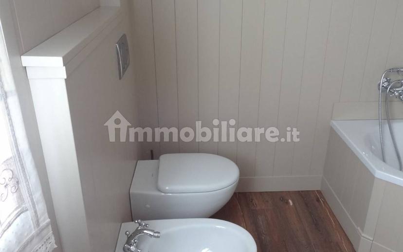 Villa unifamiliare viale Enrico Mattei, Centro, Guastalla — foto 13 di 41