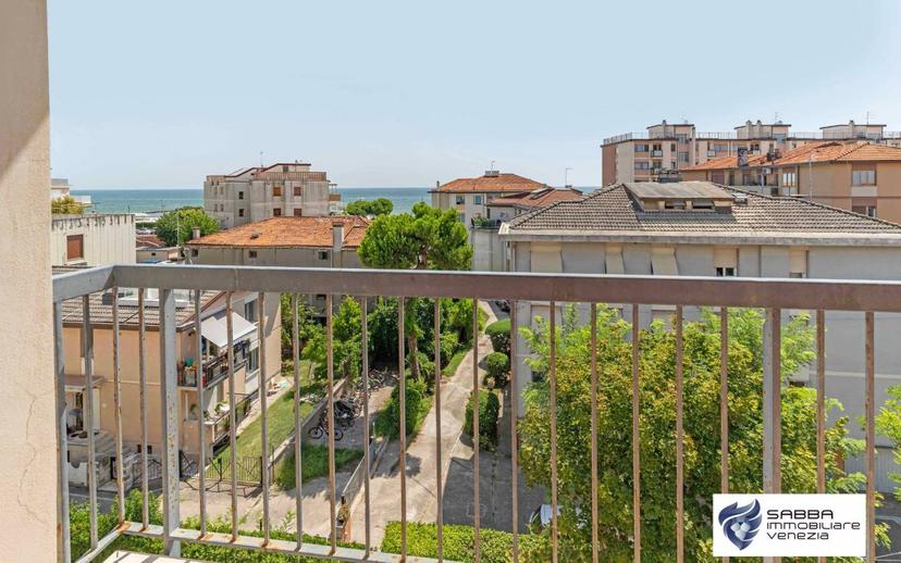 Quadrilocale via Leonardo Loredan 6, Lido di Venezia, Venezia — foto 4 di 29