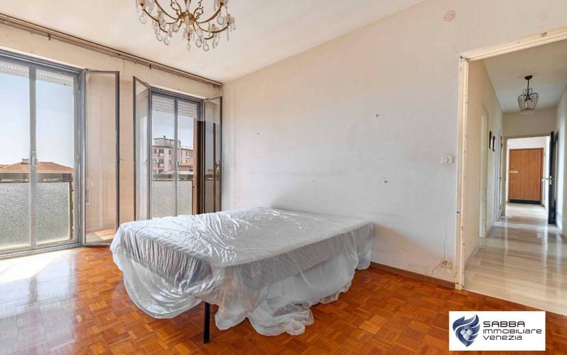 Quadrilocale via Leonardo Loredan 6, Lido di Venezia, Venezia — foto 2 di 29