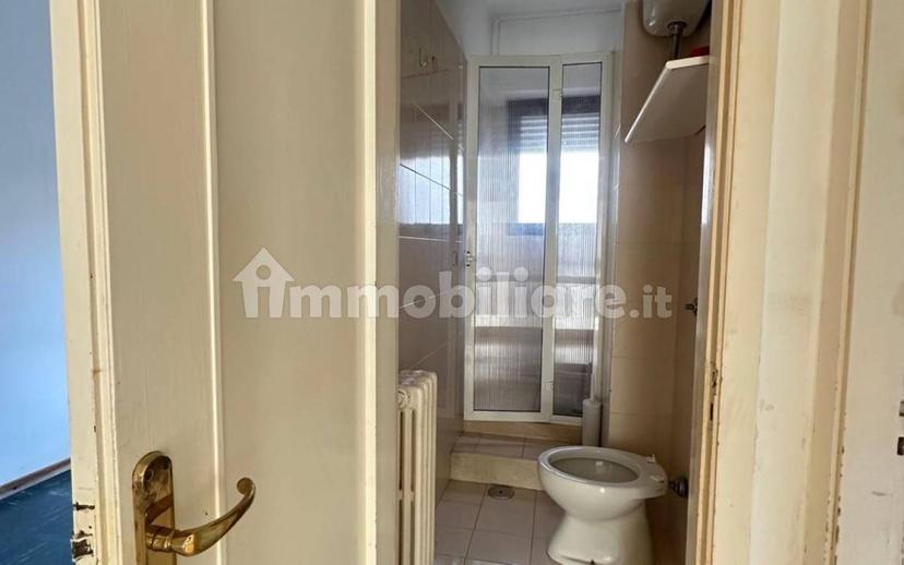 Trilocale via 20 Settembre 3, Borgo, Taranto