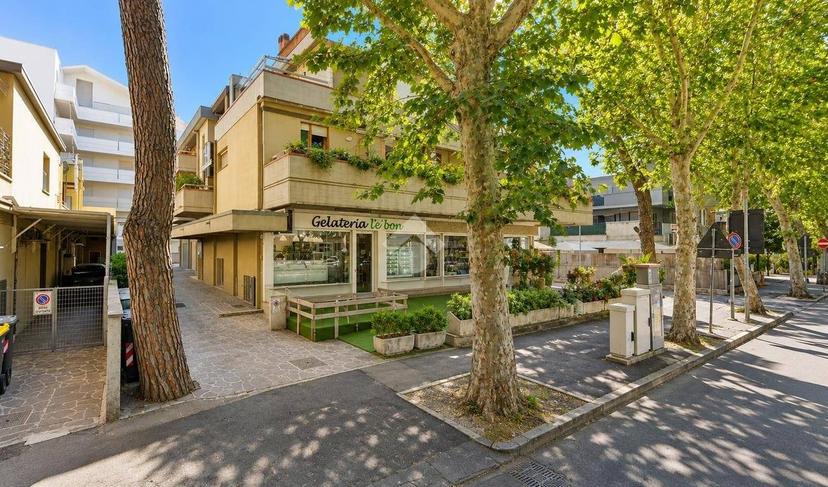 Trilocale viale Guglielmo Marconi 81, Miramare - Rivazzurra, Rimini — foto 2 di 17
