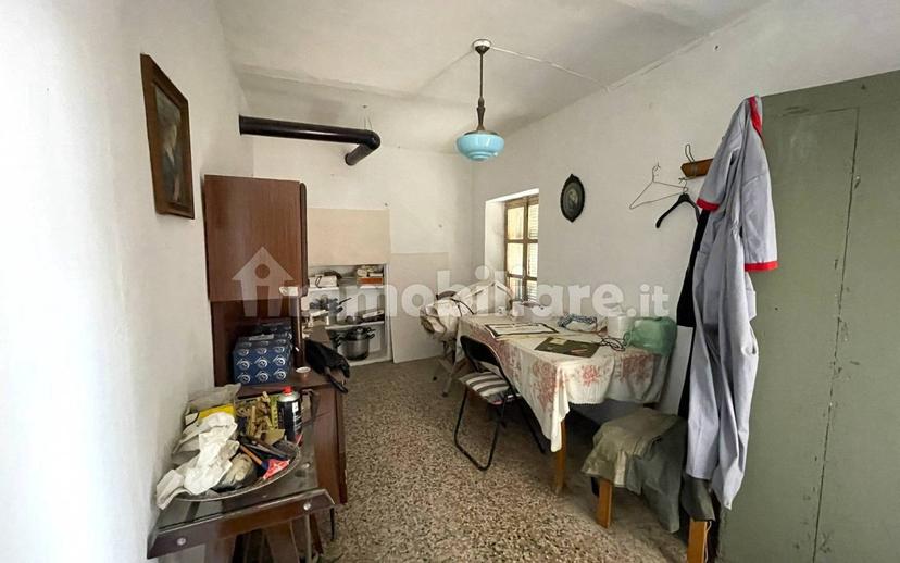 Cascina frazione Annunziata 96, La Morra — foto 21 di 22