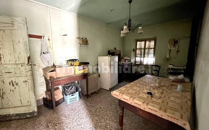 Cascina frazione Annunziata 96, La Morra — foto 8 di 22