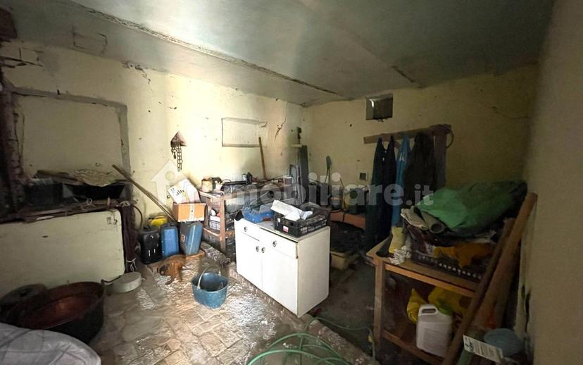 Cascina frazione Annunziata 96, La Morra — foto 2 di 22