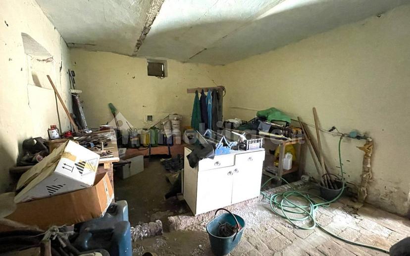 Cascina frazione Annunziata 96, La Morra — foto 12 di 22