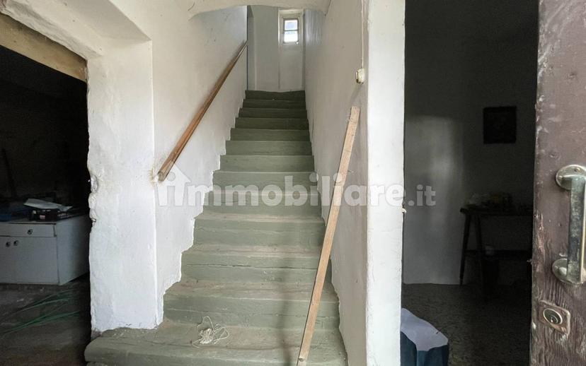 Cascina frazione Annunziata 96, La Morra — foto 4 di 22