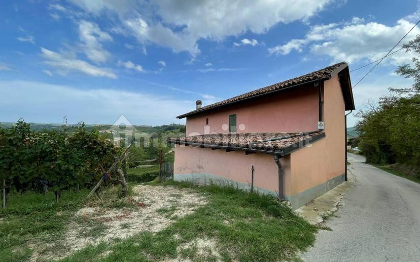 Cascina frazione Annunziata 96, La Morra — foto 18 di 22
