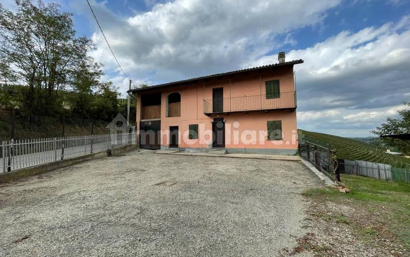Cascina frazione Annunziata 96, La Morra — foto 15 di 22