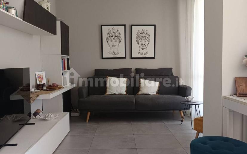 Trilocale via Enzo Giudice, Floridia — foto 2 di 8