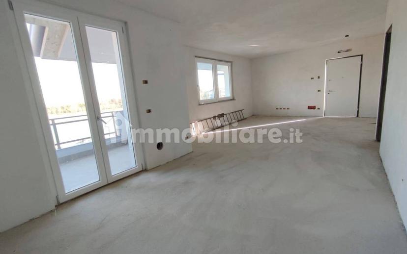 Quadrilocale via Roma, Centro, Bonate Sopra — foto 6 di 33