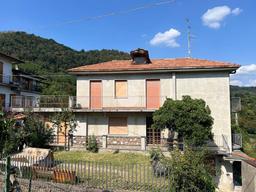 Quadrilocale porzione bifamiliare via Attilie 4, Fanti, Gandosso