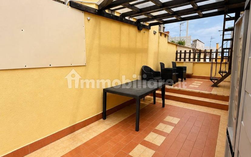 Quadrilocale piazza Vincenzo Bonomo 21, Centro, Formia — foto 7 di 10