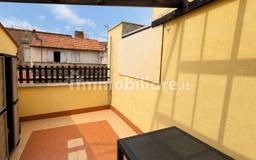 Quadrilocale piazza Vincenzo Bonomo 21, Centro, Formia
