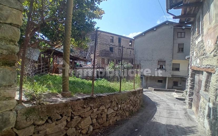 Villa a schiera piazza Pusterla, Centro, Mello — foto 3 di 84