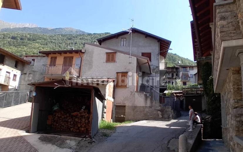 Villa a schiera piazza Pusterla, Centro, Mello — foto 77 di 84