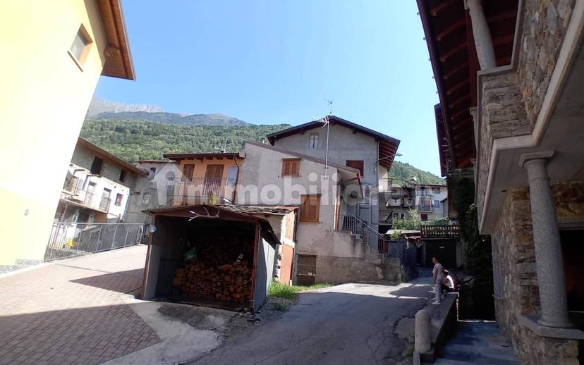 Villa a schiera piazza Pusterla, Centro, Mello — foto 14 di 84