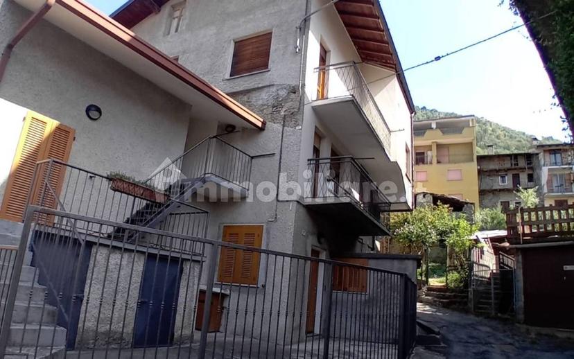Villa a schiera piazza Pusterla, Centro, Mello — foto 31 di 84