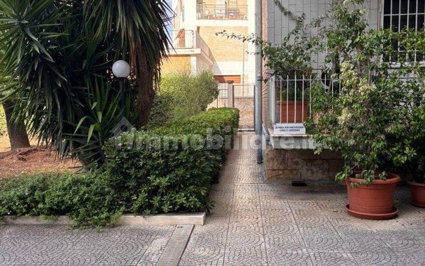 Quadrilocale viale Papa Giovanni XXIII 107, Carrassi, Bari