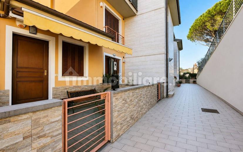 Villa unifamiliare via Giuseppe Garibaldi 12, Comeana, Carmignano — foto 27 di 30