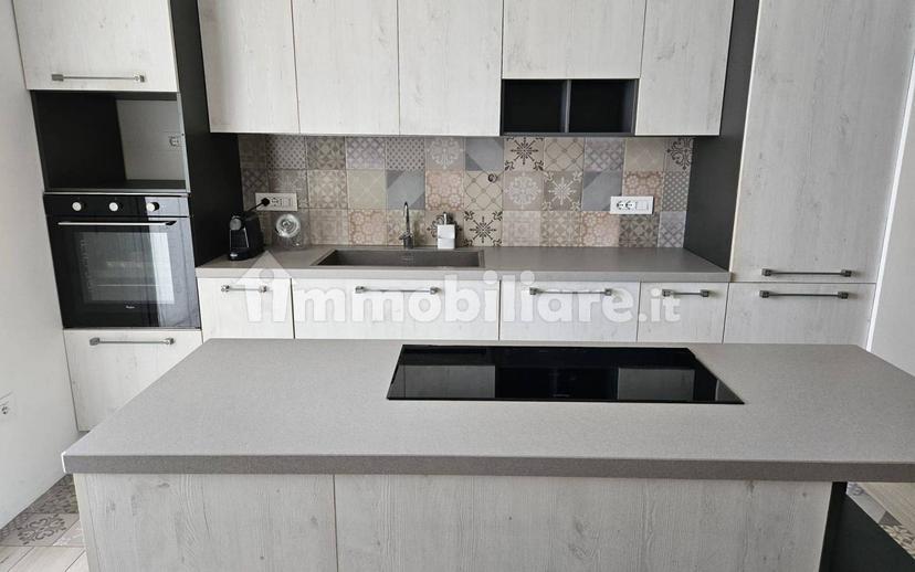 Quadrilocale piazza dell'Unificazione 2, Marotta, Mondolfo — foto 10 di 12