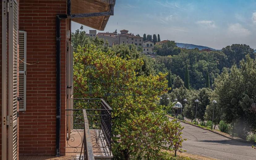 Villa unifamiliare frazione Collevalenza 63-64, Todi 63-64, Todi — foto 9 di 45