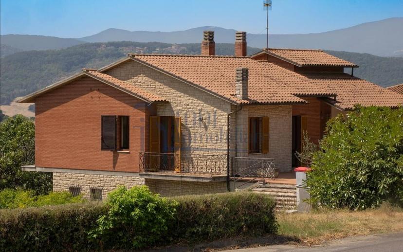 Villa unifamiliare frazione Collevalenza 63-64, Todi 63-64, Todi — foto 31 di 45
